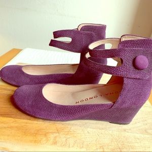 New cute plum ankle strap flats